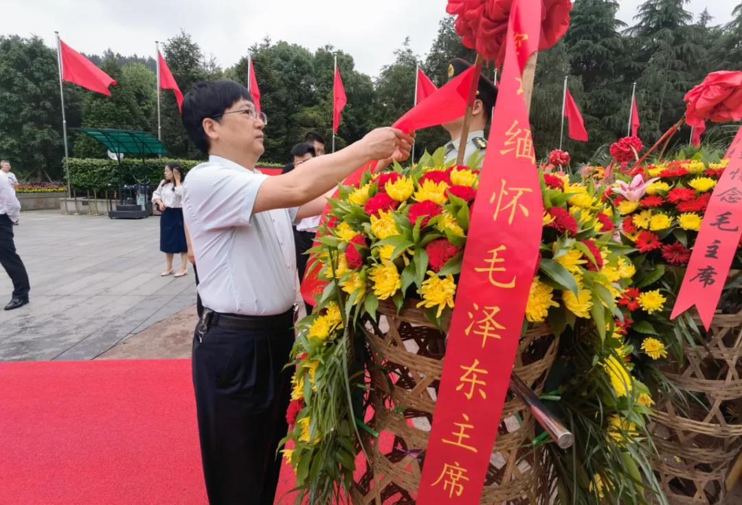 湖南“農(nóng)廣助農(nóng)”工程優(yōu)質(zhì)湘豬產(chǎn)業(yè)領(lǐng)軍人才培訓(xùn)班在湘潭韶山舉辦(圖4)